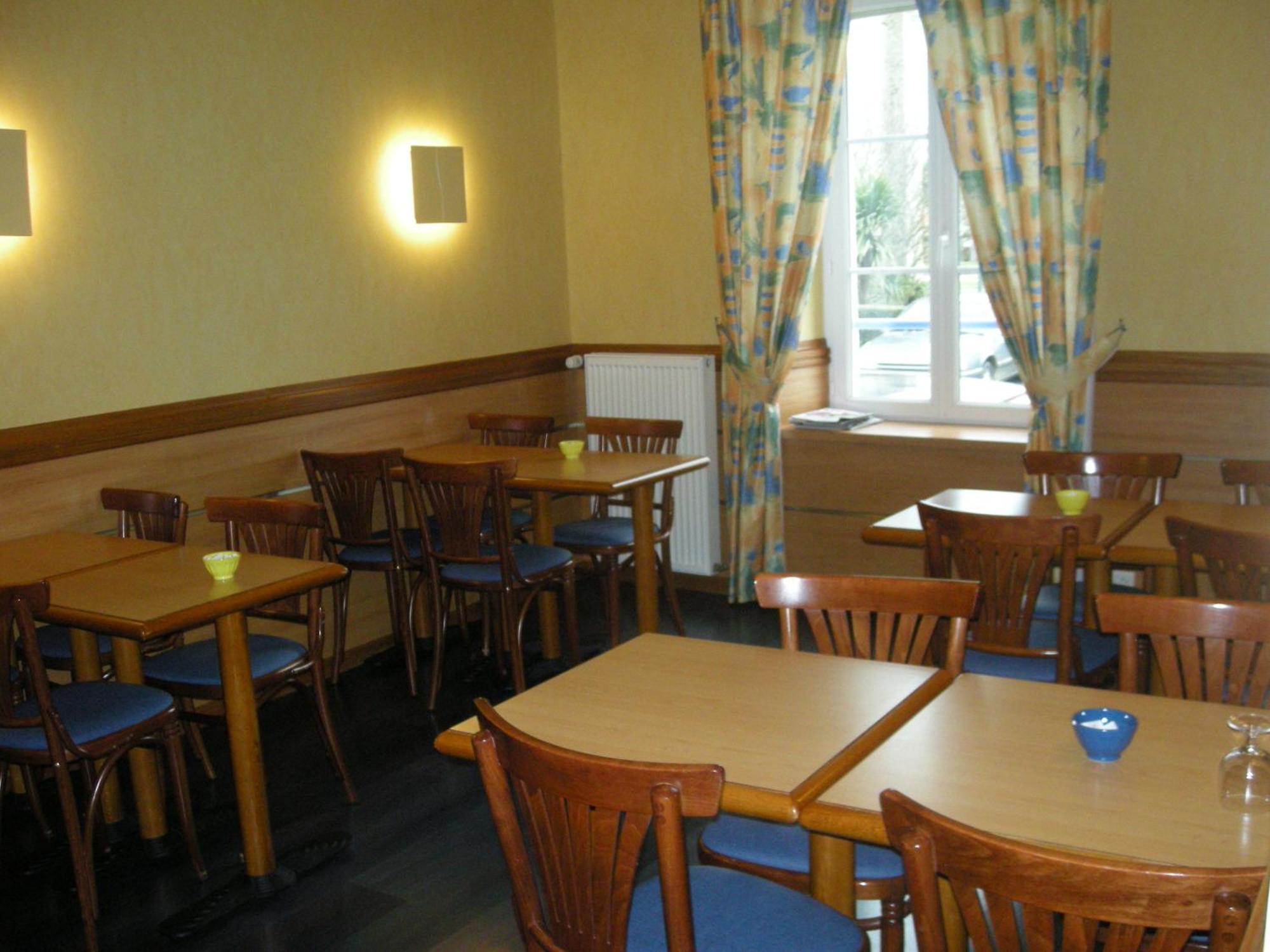 Hotel La Renaissance Cherbourg-en-Cotentin Exteriör bild
