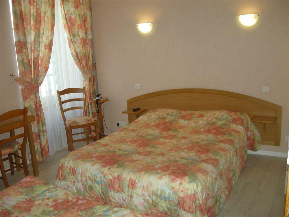 Hotel La Renaissance Cherbourg-en-Cotentin Exteriör bild